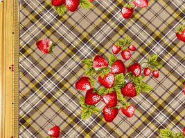 シーチングプリント un/no「Strawberry Antiquecheck」ベージュ