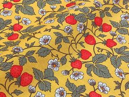 コットンこばやし ツイルプリント「ストロベリー&フラワー」イエロー