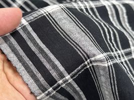 【現品限り特価】新潟県産綿麻先染モノトーンフクレチェック_拡大イメージ