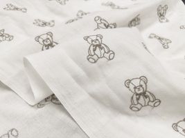 大塚屋オリジナル刺しゅう「My Teddy Bear」オフホワイトのダブルガーゼ_拡大イメージ