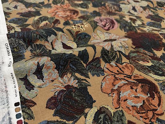 Exclusive Collection ゴブラン調花柄ビエラプリント