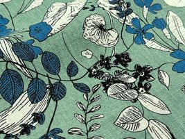 Exclusive Collection 綿麻シーチングプリント「フラワー・ウィンド」グリーン地