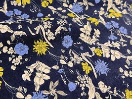 Exclusive Collection 60ローンプリント「Dual Flower」ネイビー地