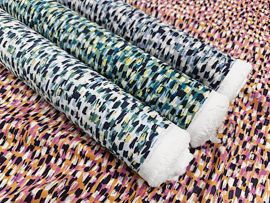 Exclusive Collection 幾何ペイントの60ローンプリント