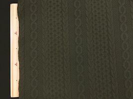 アラン風ロービングジャカードニットカーキグリーン