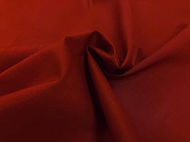 240本打ち込みの高密度80ローン無地カージナルレッド