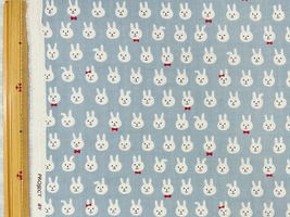 コットンこばやしダブルガーゼプリント「おしゃれなうさぎさん」ブルー