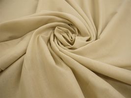 お洋服づくりのための シルキー綿ローンベージュ