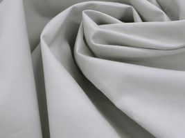 お洋服づくりのための スタンダートタイプライタークロスライトグレー