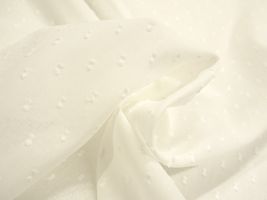 ブラウスを作りたくなるスノーカットドビーオフホワイト