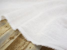 フレンチカラーのソフトなハーフリネン無地 「シュクレ」オフホワイト