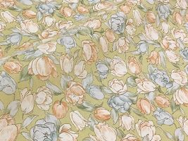 Nostalgia Collection スケアプリント「マリエッタ」イエロー