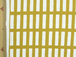 ニュアンスカラーの フレンチオックス（四角）くすみマスタード