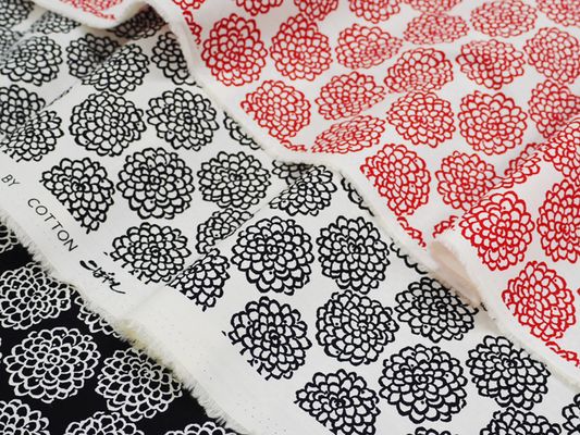 コットンこばやし ダリア柄のブロードプリント