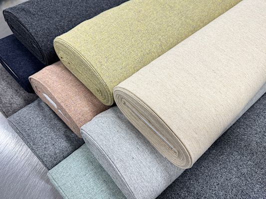 パステルトーンの尾州産ウールツイード