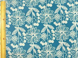 タスランナイロンプリント「Nordic flowers」ブルー