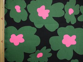 コットンこばやし 北欧風の大花ツイルプリント黒地/緑花