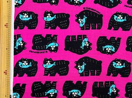 ビビットカラーのオックスプリント「シャケクマ」ピンク地