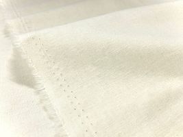 アンティークなコットンリネン無地オフホワイト