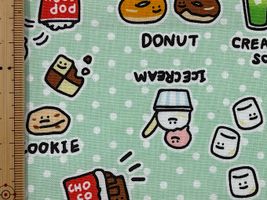 シーチングプリント FOOD YURU「ワイワイおかし柄」ペールグリーン