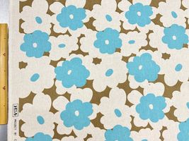 コットンこばやし綿麻キャンバスプリント「ママレード」ベージュ地×水色花