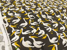 my piece of fabric ペリカンのシーチングプリント_拡大イメージ