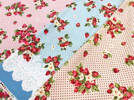 シーチングプリント un/no「Strawberry&Dot」_拡大イメージ