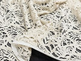 【現品限り特価】140cm幅の麻混ボタニカルラッセルレース_拡大イメージ