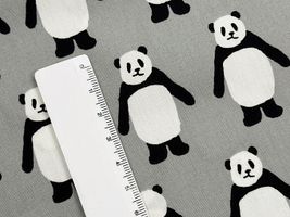 my piece of fabric ブロードプリント「こっちむいてPANDA」グレー