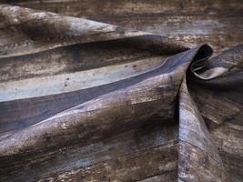 コッカ キャンバスプリント「木目調の板の布」コゲ茶