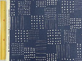 北欧調 点と線の綿麻キャンバスプリントネイビー地