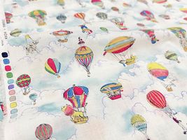 my piece of fabric 60ローンプリント「ゆらゆら気球サーカス」_拡大イメージ