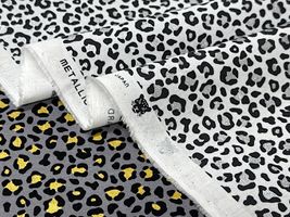 ラメつきスケアプリント「メタリックレオパード」_拡大イメージ