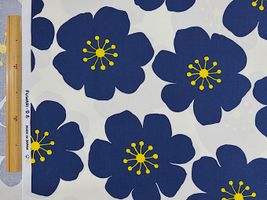 北欧調オックスプリント「Erittäin iso kukka」_拡大イメージ