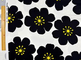 北欧調オックスプリント「Erittäin iso kukka」_拡大イメージ