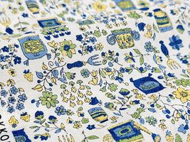 my piece of fabric 60ローンプリント「ガーデニング」オフ白×青