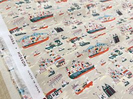 my piece of fabric カラフルなコンテナ船の60ローンプリント_拡大イメージ