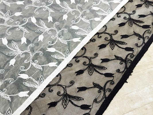 エレガントフラワーのチュールレース