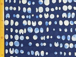 my piece of fabric マルチドットと猫さんの60ローンプリントネイビー地