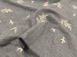 北欧調コットン杢ビエラ刺しゅう「ミモザ」グレー×ベージュ