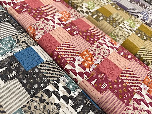 北欧調シーチングプリント「ノルディックパッチワーク」