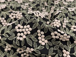 Exclusive Collection 特別な木の実刺しゅうのコットンローンレース_拡大イメージ