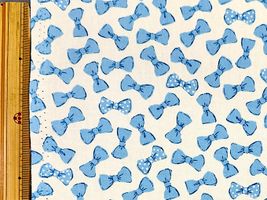 かわいいリボンのオックスプリントブルー×アイボリー