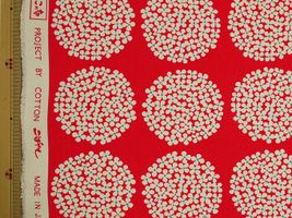 コットンこばやし 北欧調サークルフラワーキャンバス赤ピンク地