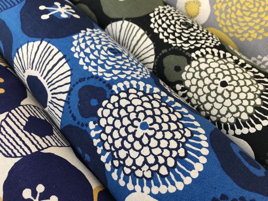 コットンこばやし ぽたぽた花の綿麻キャンバスプリント