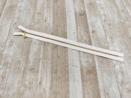 ■お取り寄せ商品■30cm玉付きゴールドファスナーオフホワイト