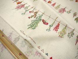 綿麻プリント 「モーメント・スワッグ」ナチュラルホワイト