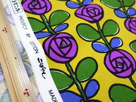 コットンこばやし 北欧調ペイントローズのコットンキャンバス黄