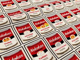 コットンこばやし ネコ缶のキャンバスプリントレッド