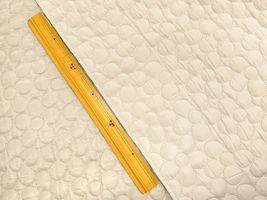 大塚屋オリジナル ふんわりお花のキルティングアイボリー